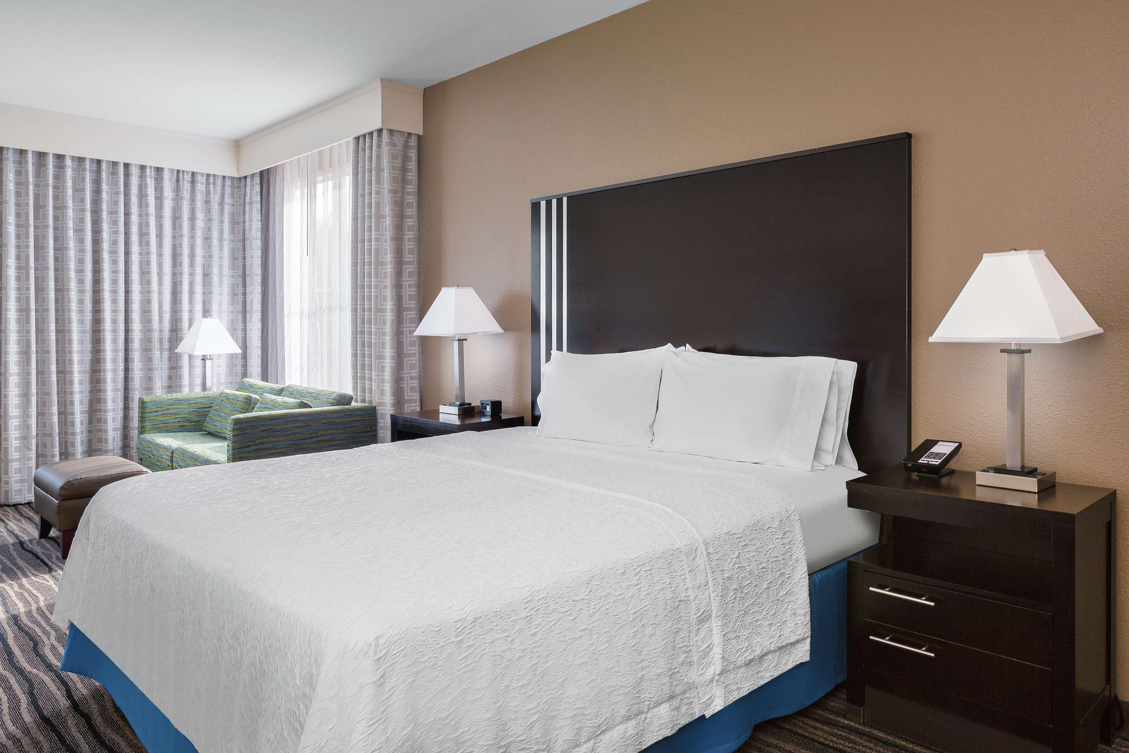 Hotel Hampton Inn&suites 3*