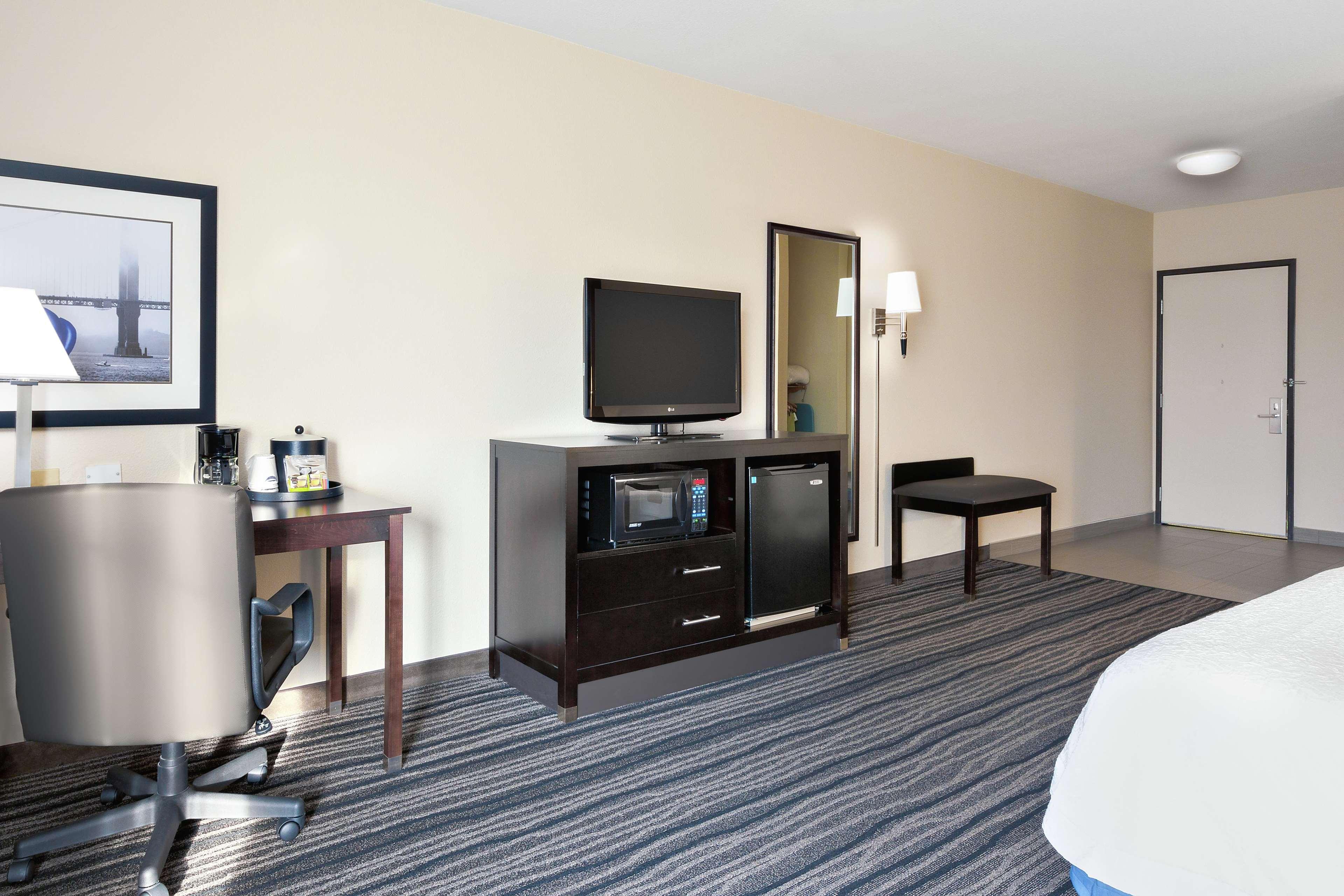 Hampton Inn&suites 3* Mountain View