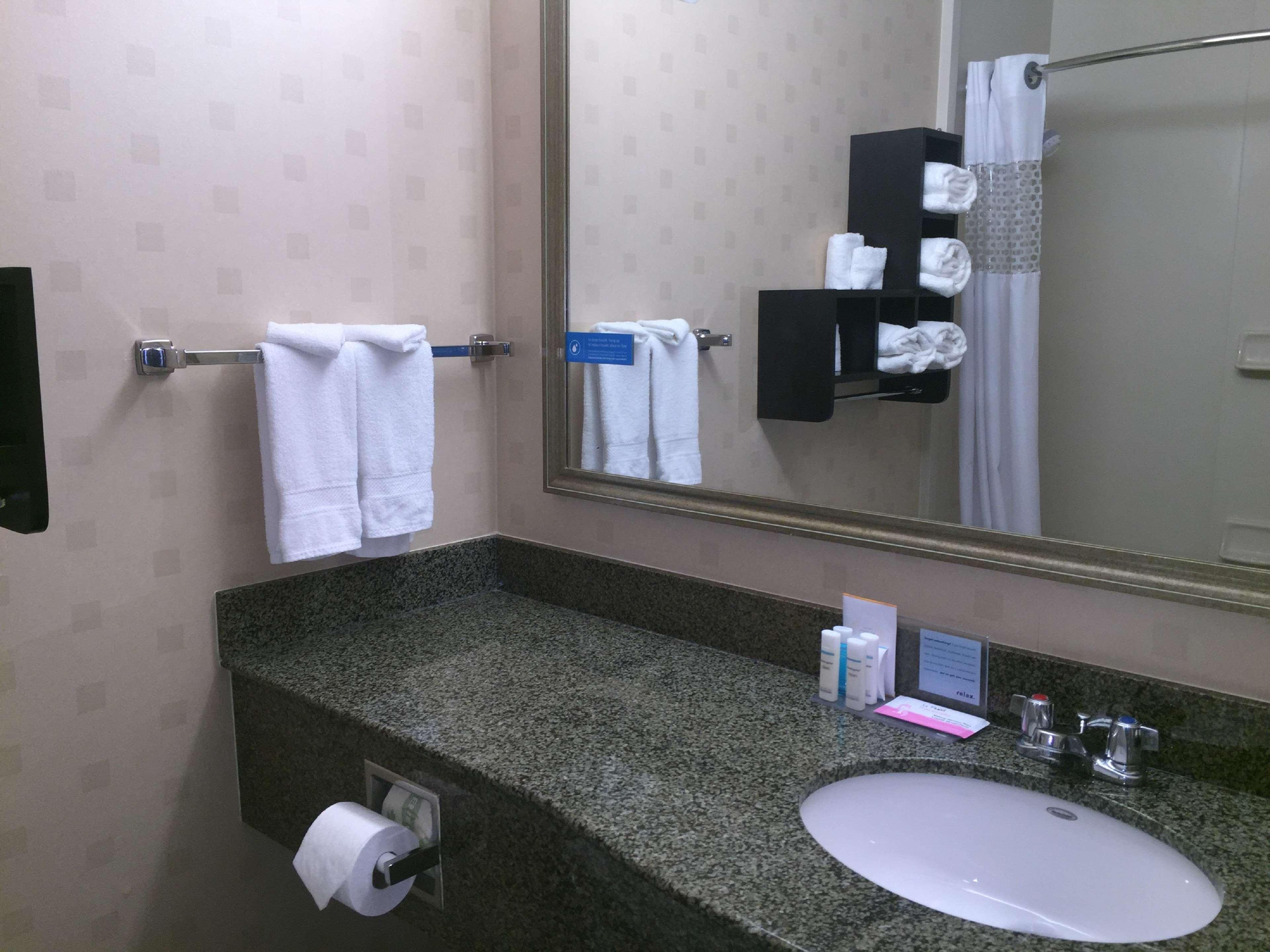 Hampton Inn&suites