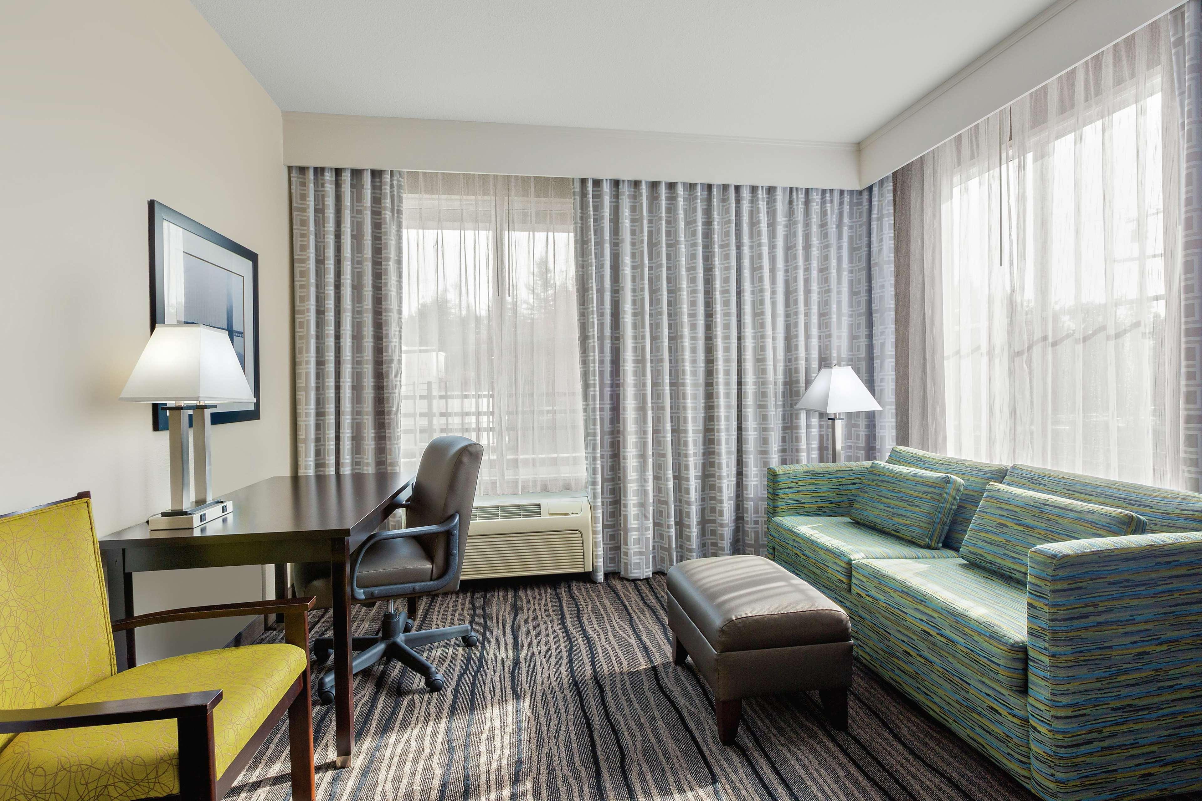 Hotel Hampton Inn&suites 3*
