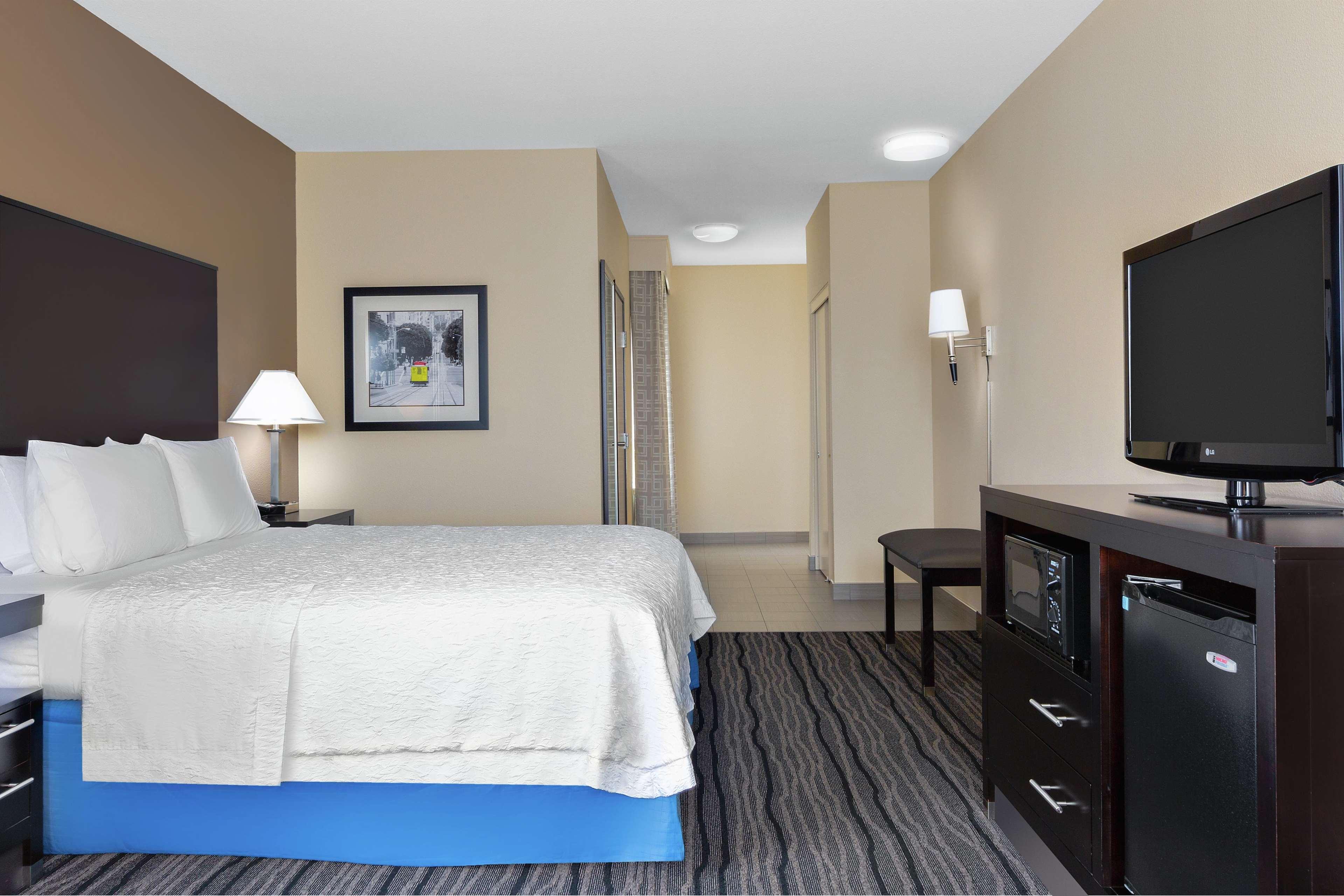 Hotel Hampton Inn&suites 3*