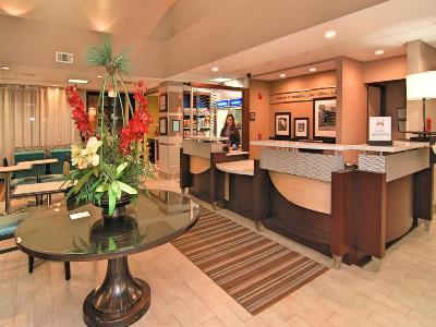 Hampton Inn&suites